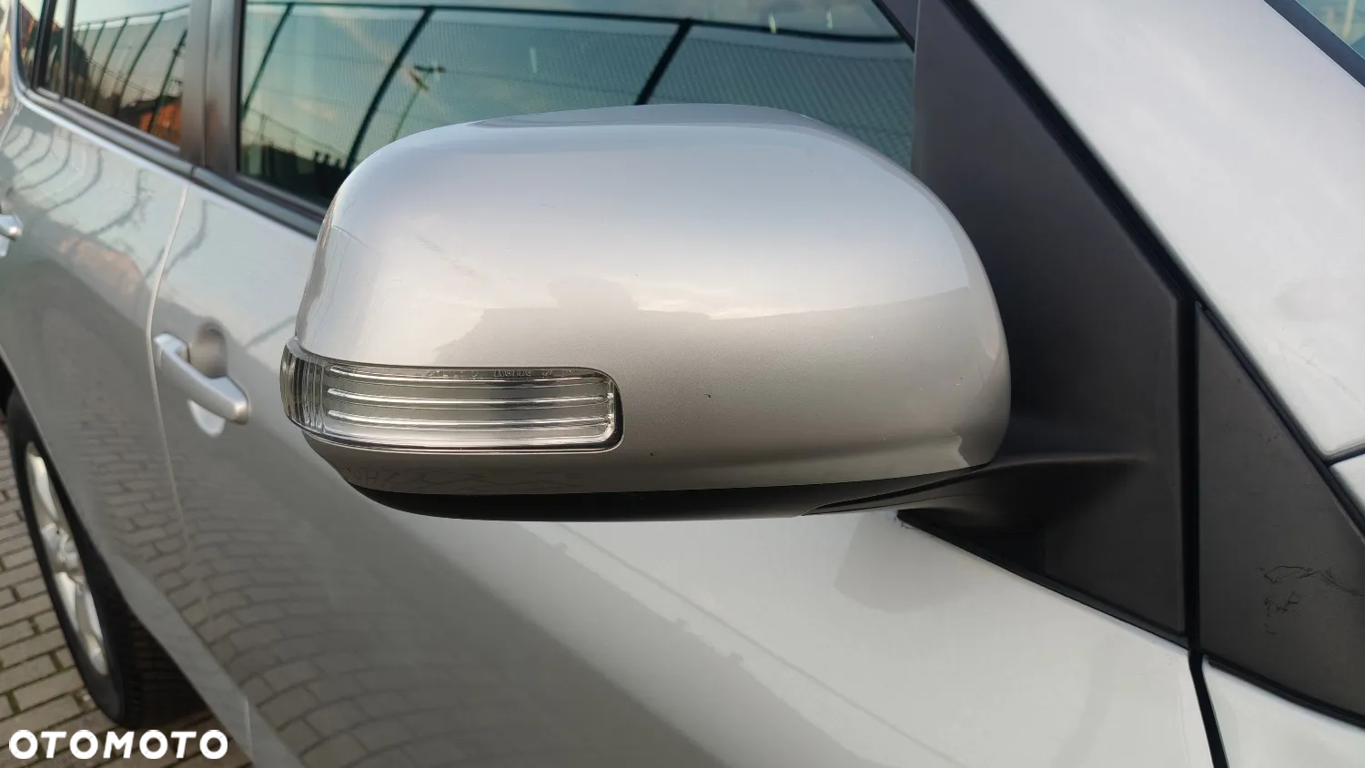 Toyota RAV4 - 10