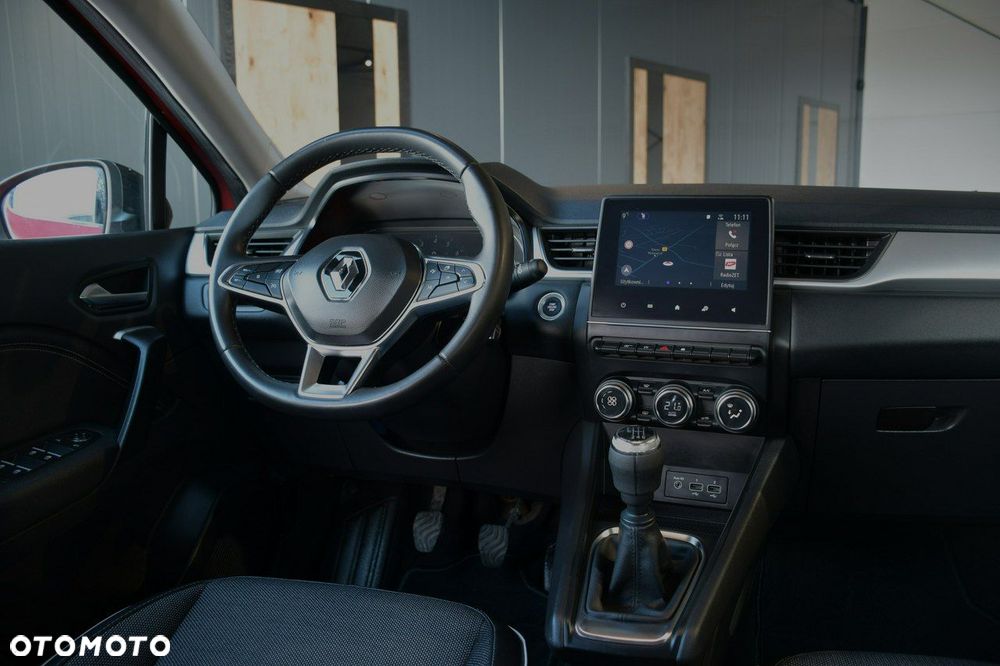Renault Captur TCe Mild Hybrid 140 GPF TECHNO - 17