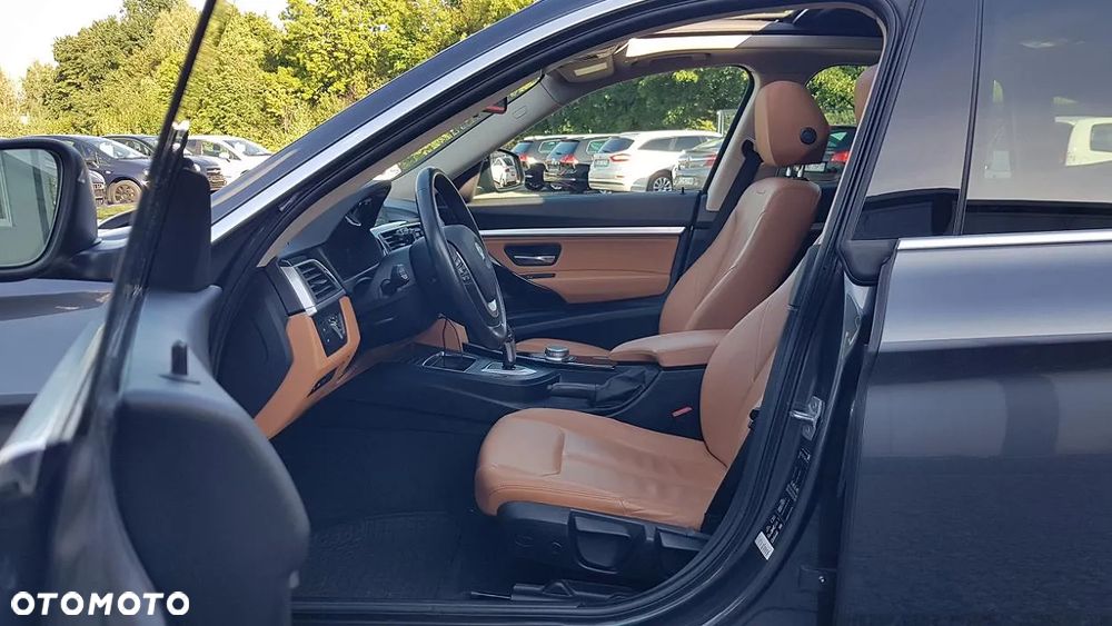 BMW 3GT 320d Luxury Line - 24