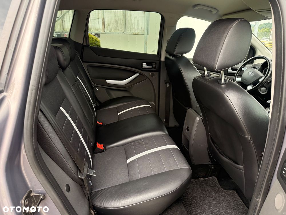 Ford Kuga 2.0 TDCi 4x4 Champions Edition - 10