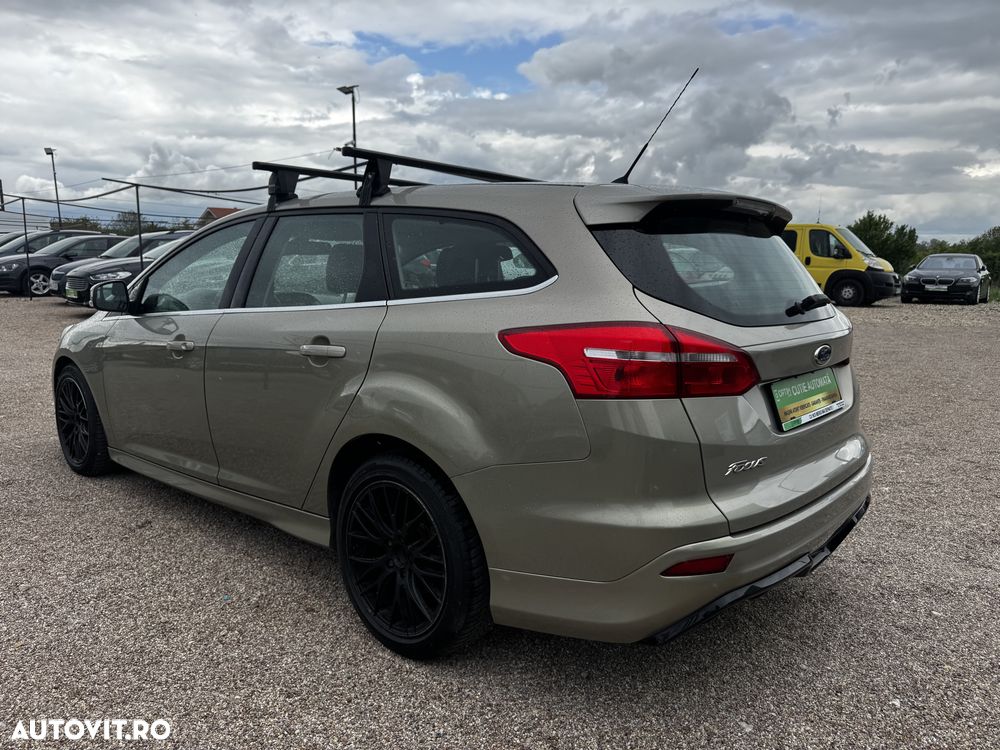 Ford Focus - 7