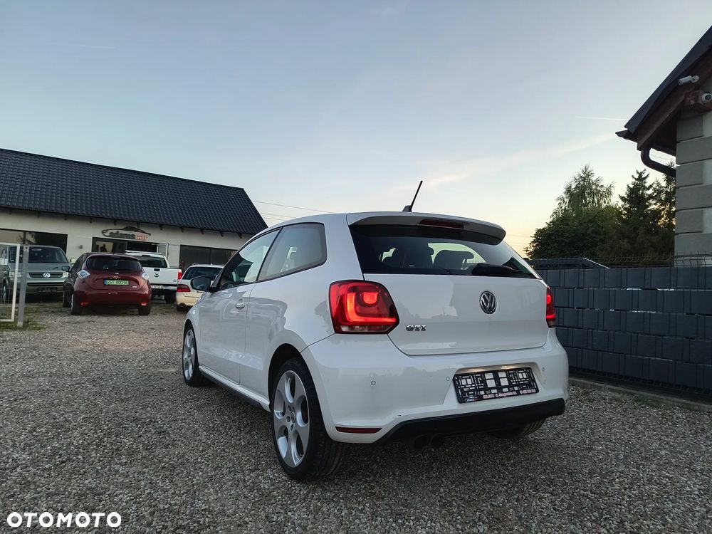 Volkswagen Polo 1.4 TSI GTI DSG - 9