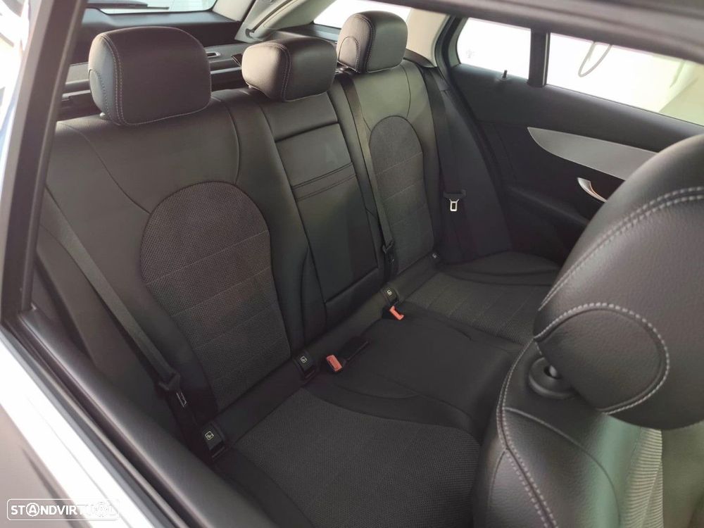 Mercedes-Benz C 300 de Avantgarde - 8