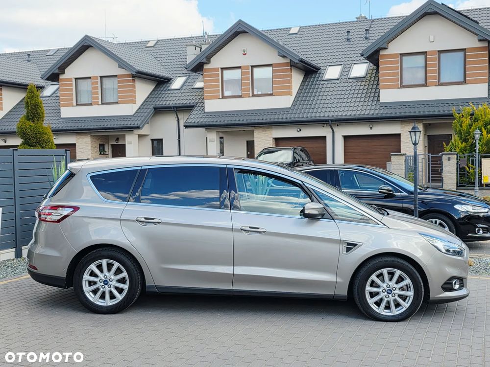 Ford S-Max 2.0 TDCi Titanium PowerShift - 26