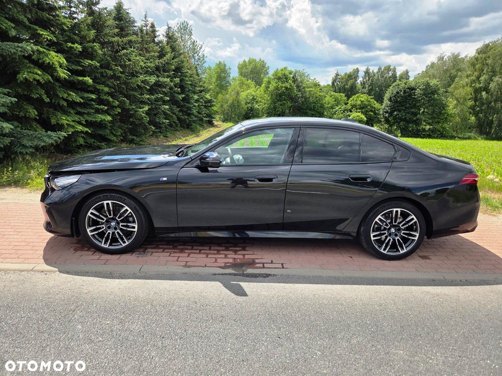 BMW Seria 5 520d mHEV M Sport - 4