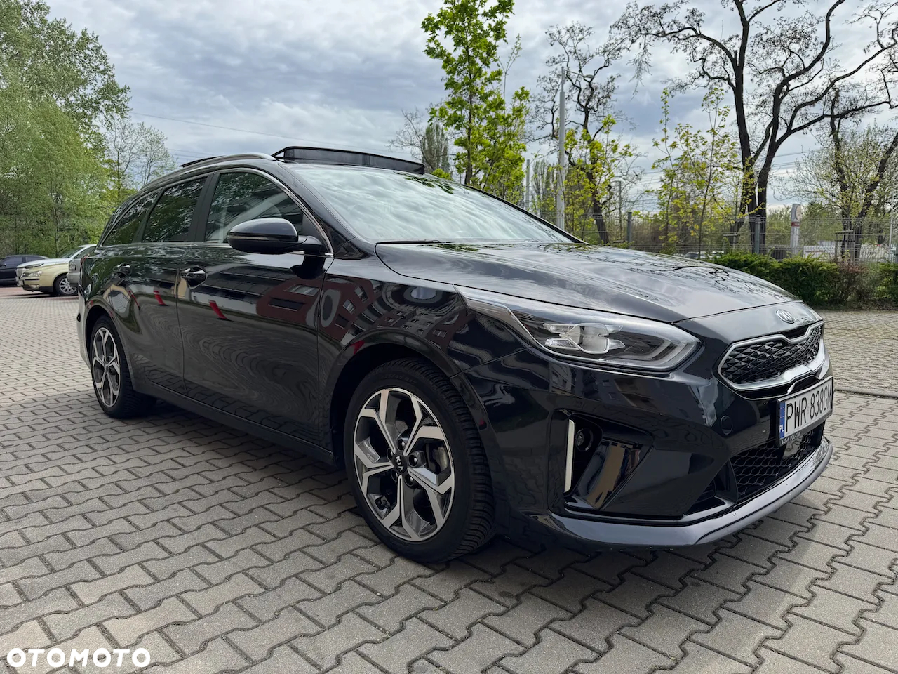 Kia Ceed 1.6 GDI PHEV XL DCT - 4