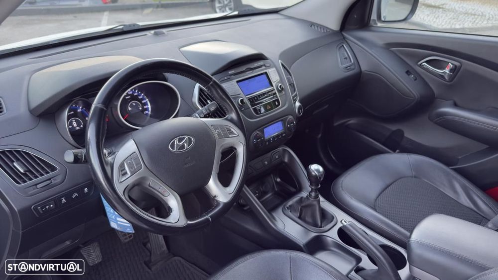 Hyundai ix35 2.0 CRDi 4WD Style - 21