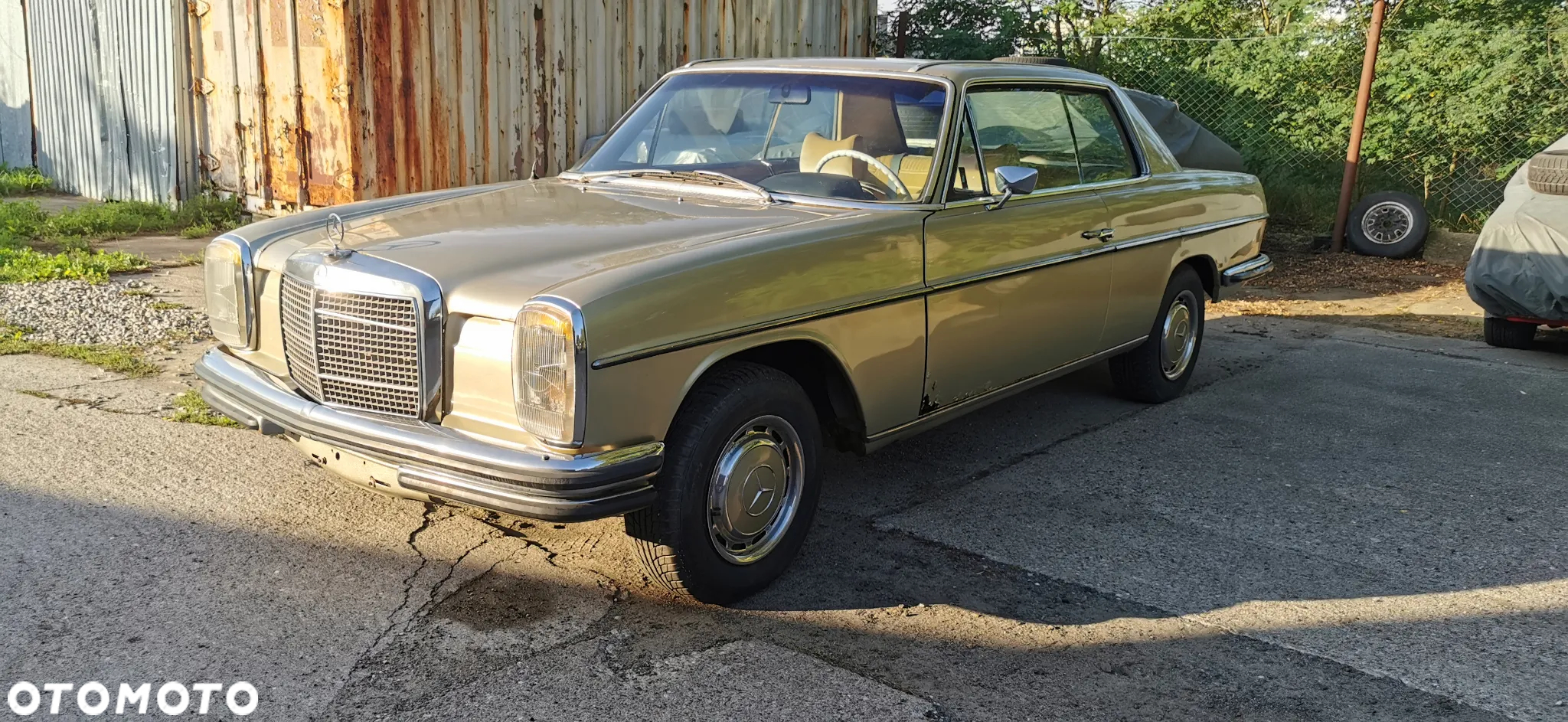 Mercedes-Benz 280 - 2