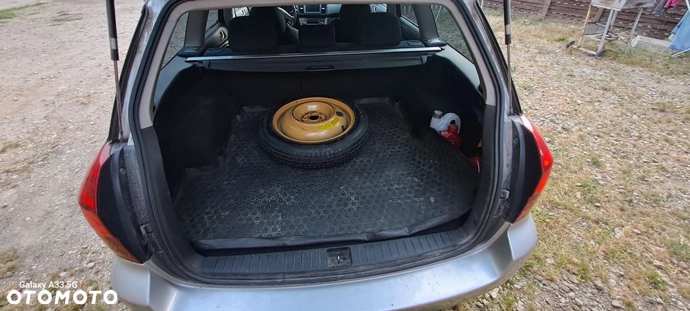 Subaru Legacy 2.0R GL - 22
