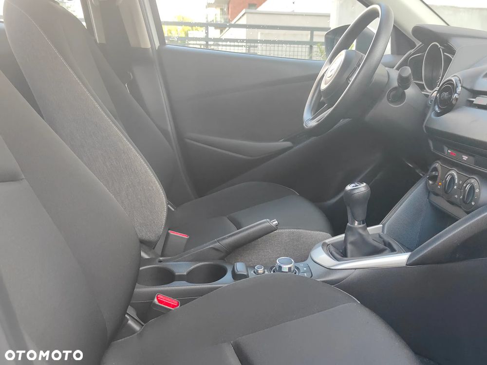 Mazda 2 - 27