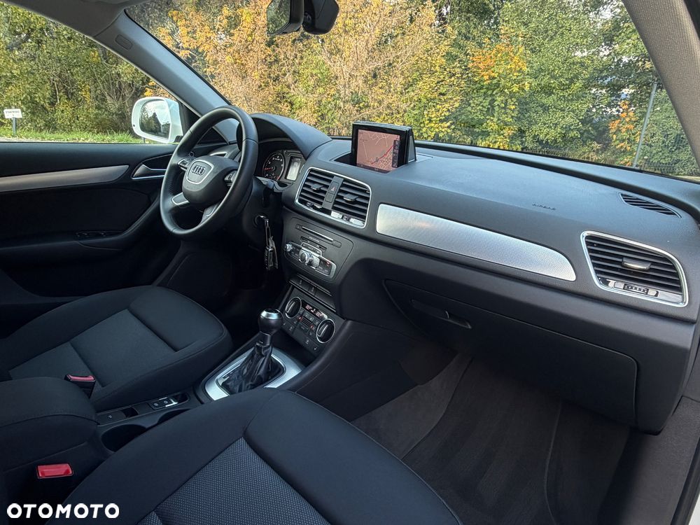 Audi Q3 1.4 TFSI Sport S tronic - 17
