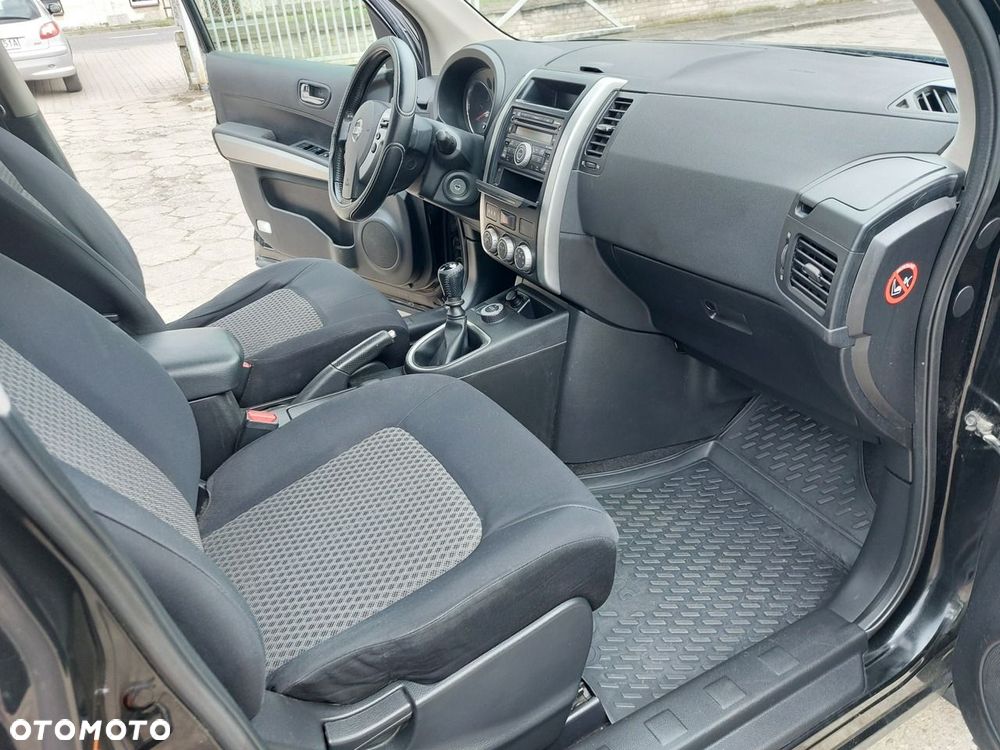 Nissan X-Trail - 13