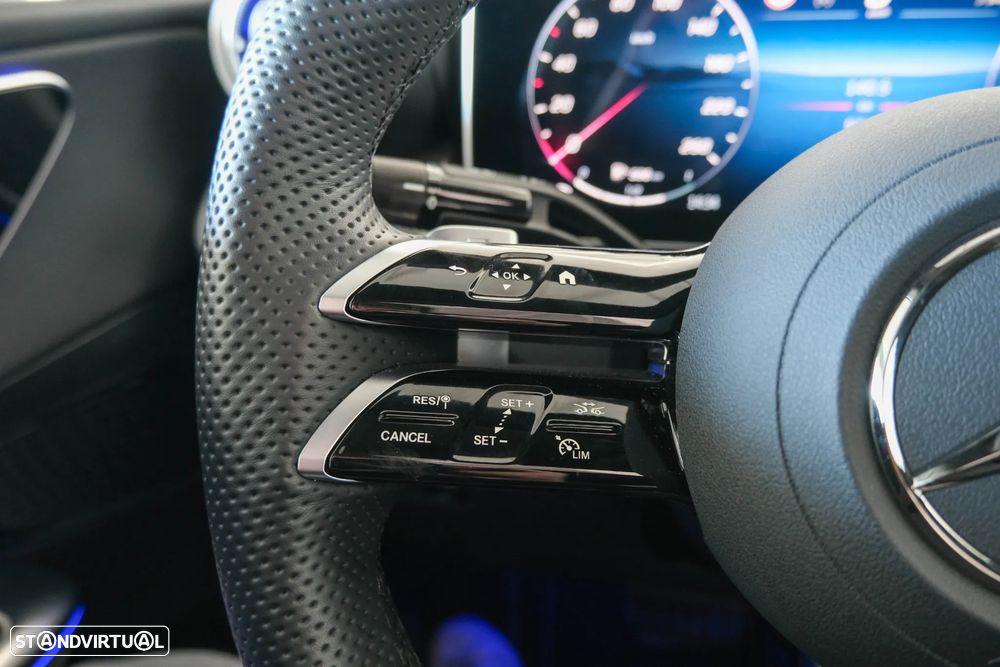 Mercedes-Benz GLC 300 de Coupe 4Matic - 26