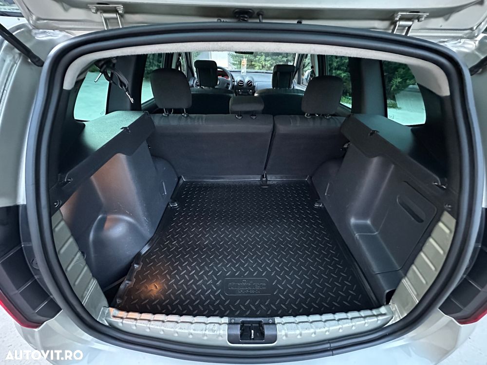 Dacia Duster 1.5 dCi 4x2 Prestige - 19