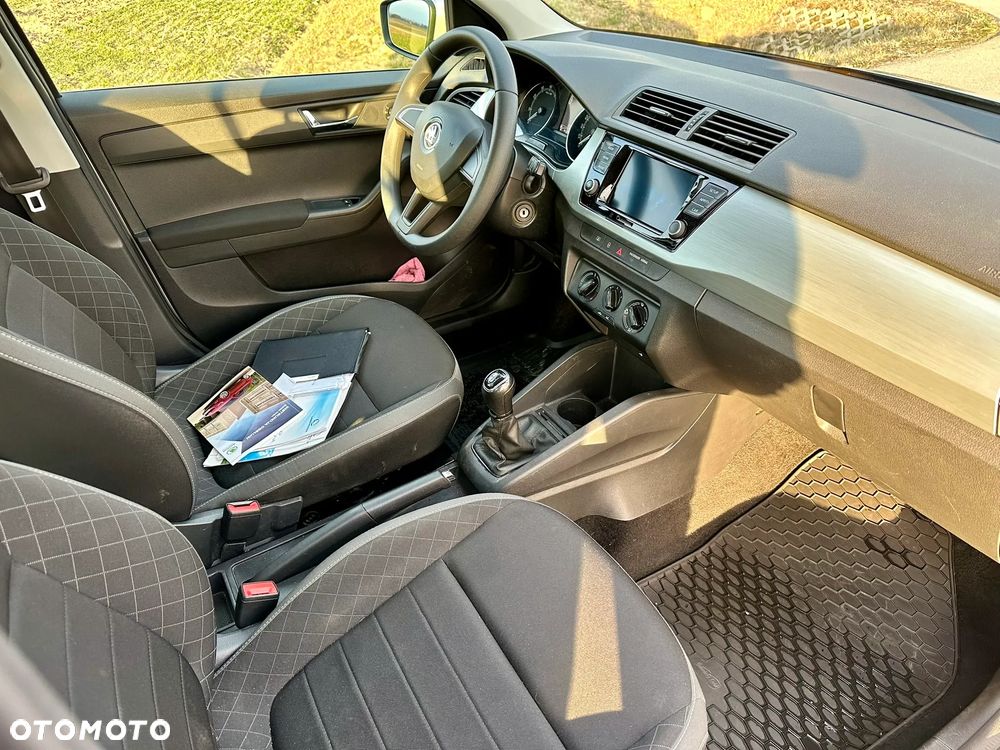 Skoda Fabia 1.0 Active - 8