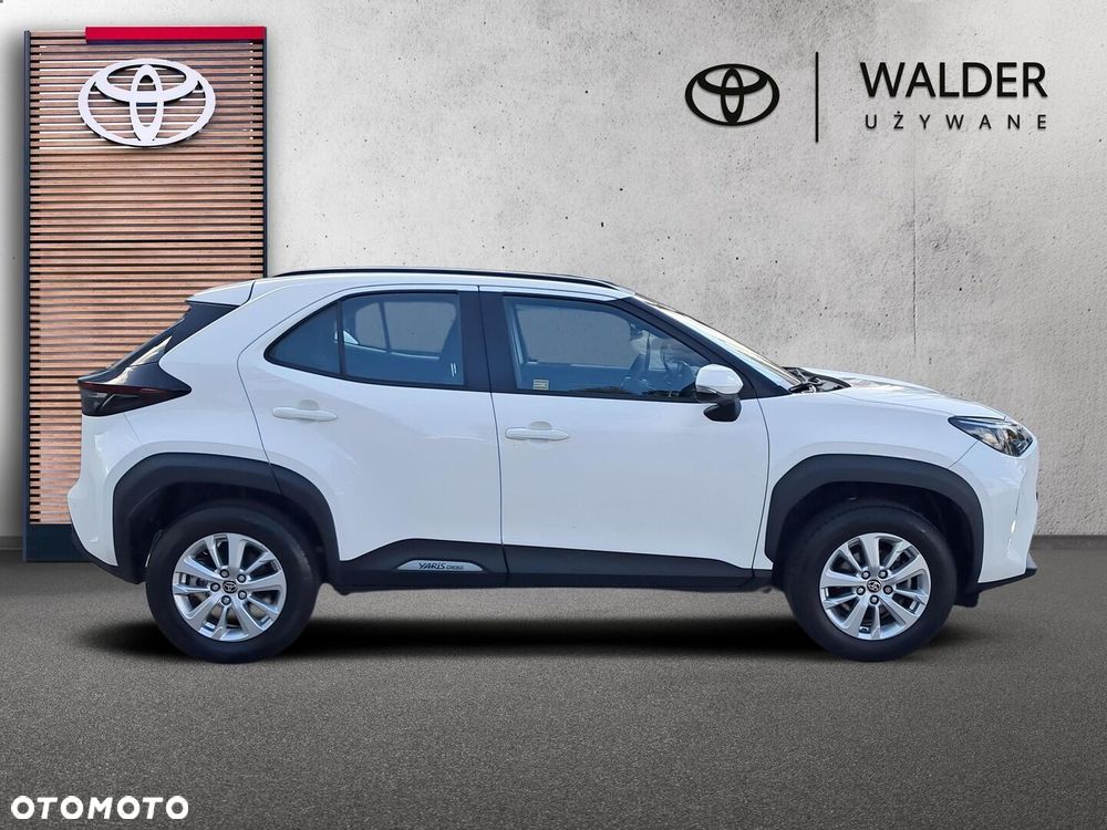 Toyota Yaris Cross Hybrid 1.5 Comfort 4x4 - 9
