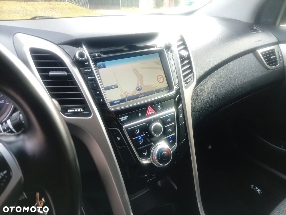 Hyundai i30 - 34
