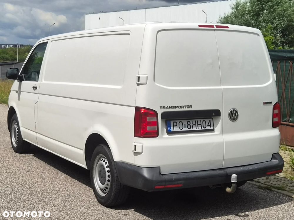 Volkswagen Transporter - 4