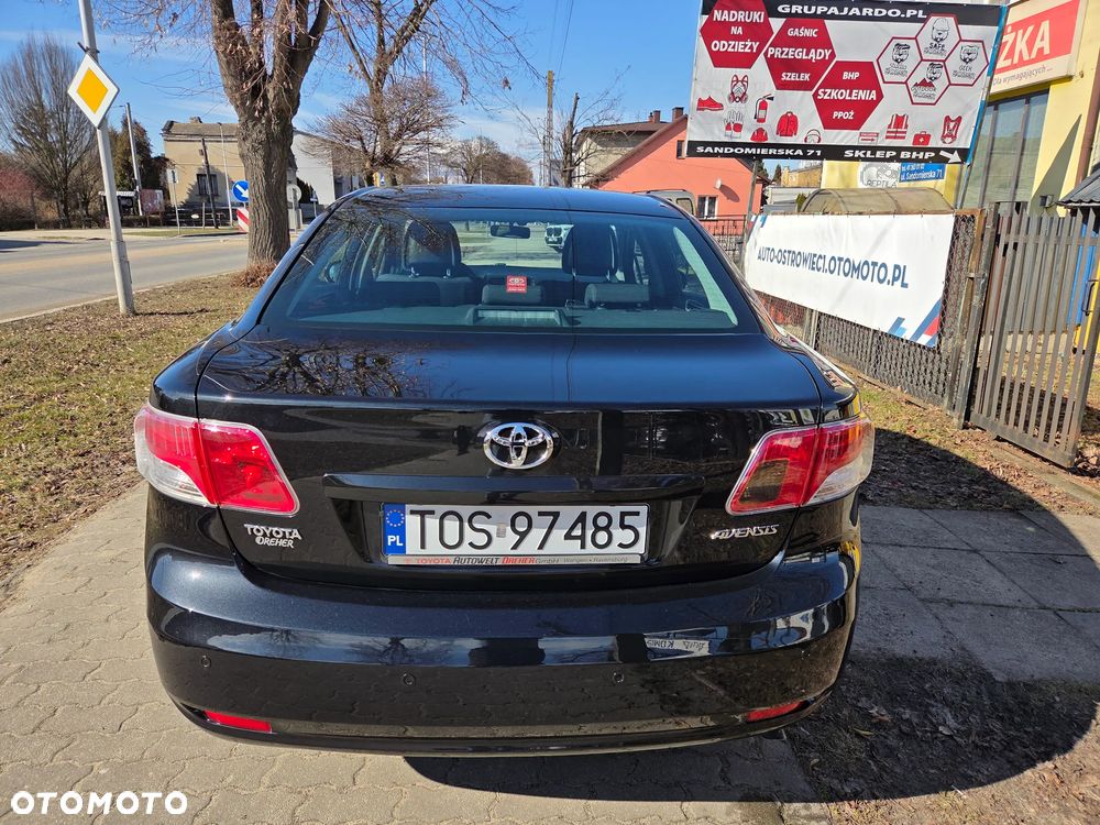 Toyota Avensis 1.8 Comfort - 19