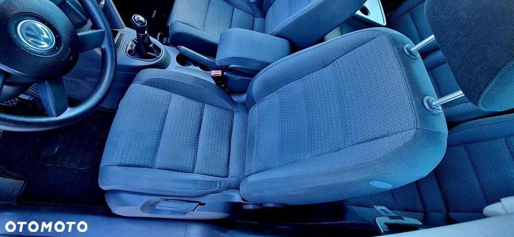 Volkswagen Touran 2.0 TDI Q-Line - 12