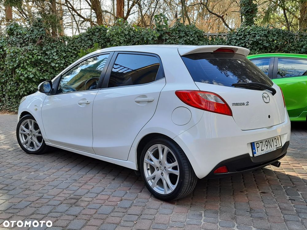 Mazda 2 - 2