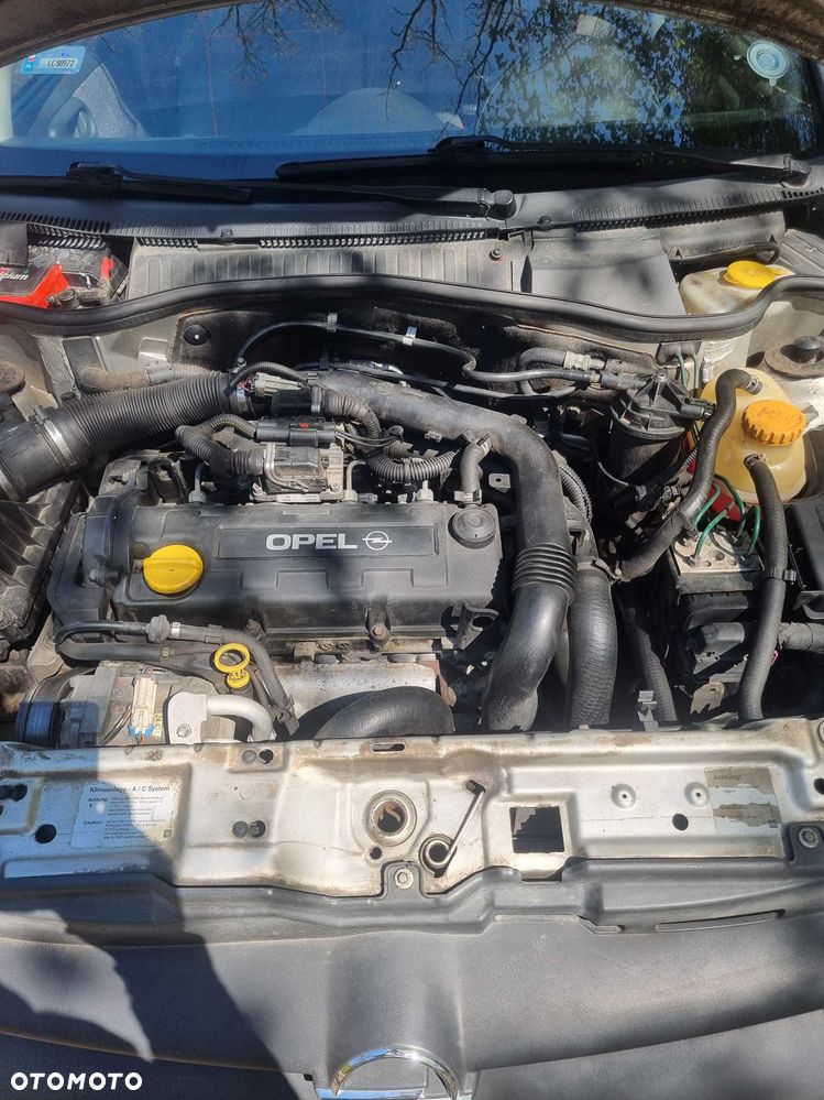 Opel Corsa - 4
