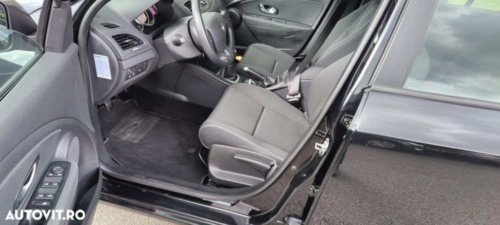 Renault Megane 1.5 dCi Dynamique - 13