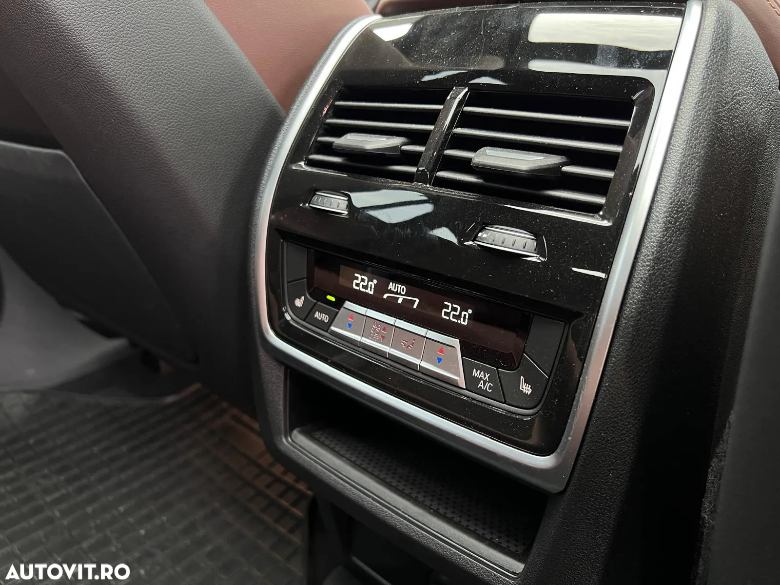 BMW X6 xDrive40d AT MHEV - 25