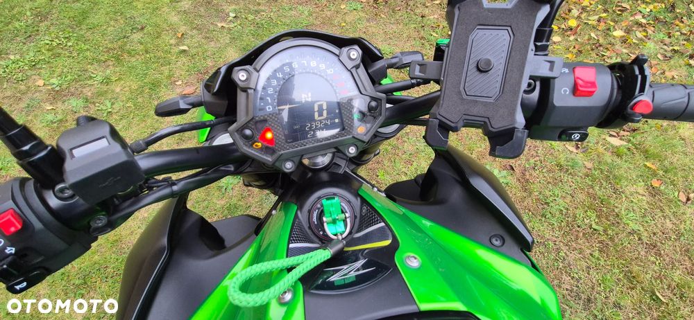 Kawasaki Z 900 - 7