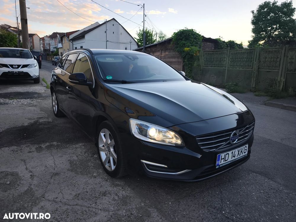 Volvo V60 D3 Geartronic Momentum - 2
