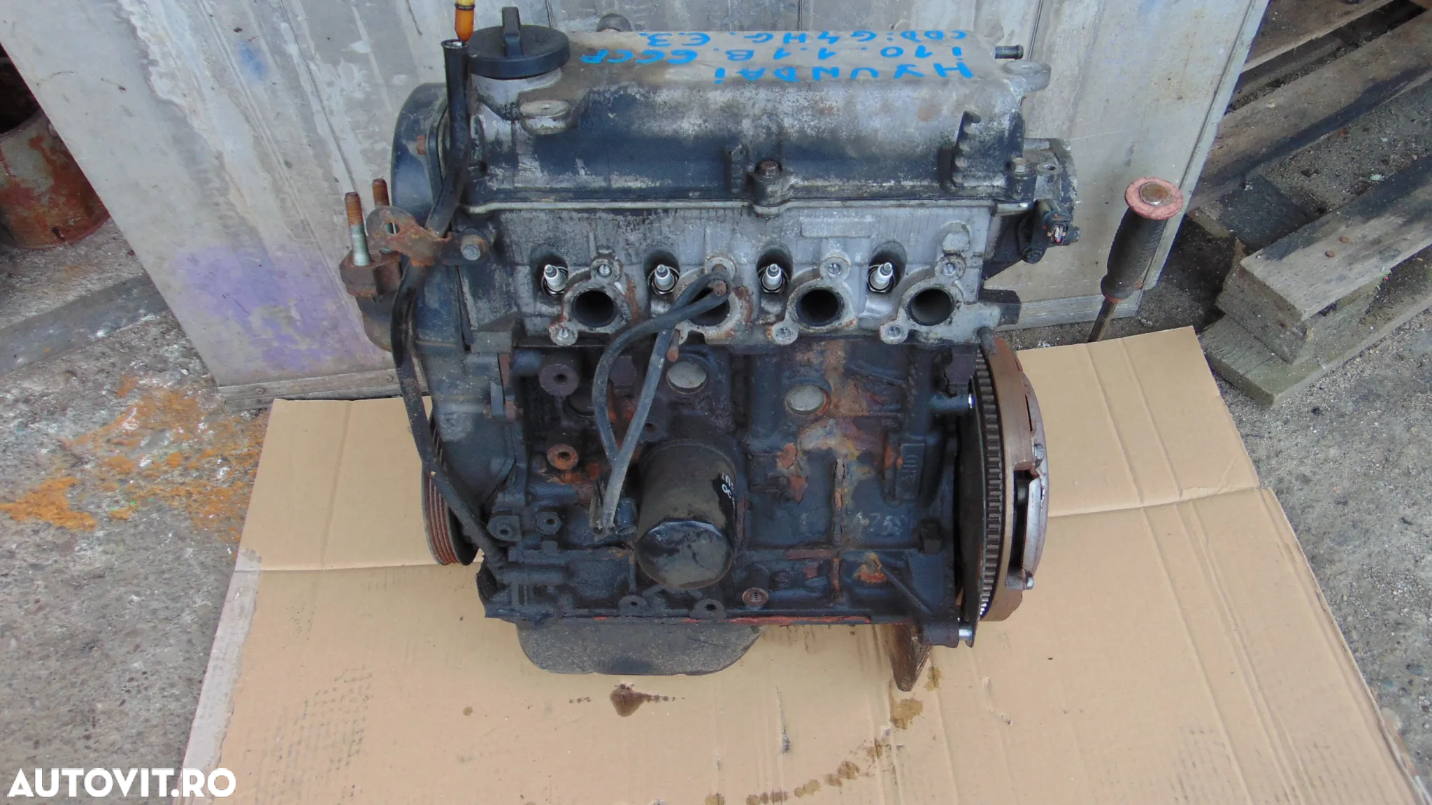 Chiulasa-bloc motor ambielat Hyundai i10,1.1 benzina, An 2007-2010 Cod G4HG - 7