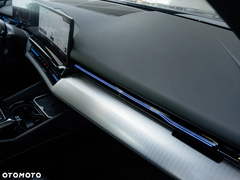 BMW Seria 5 - 12