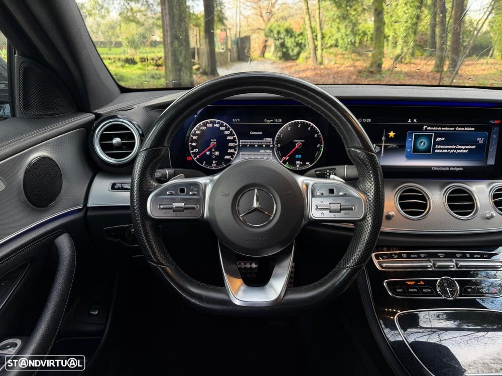 Mercedes-Benz E 300 de AMG Line - 10