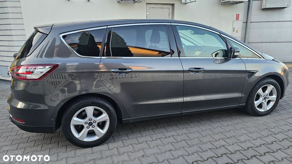 Ford S-Max 2.0 EcoBlue Titanium - 17