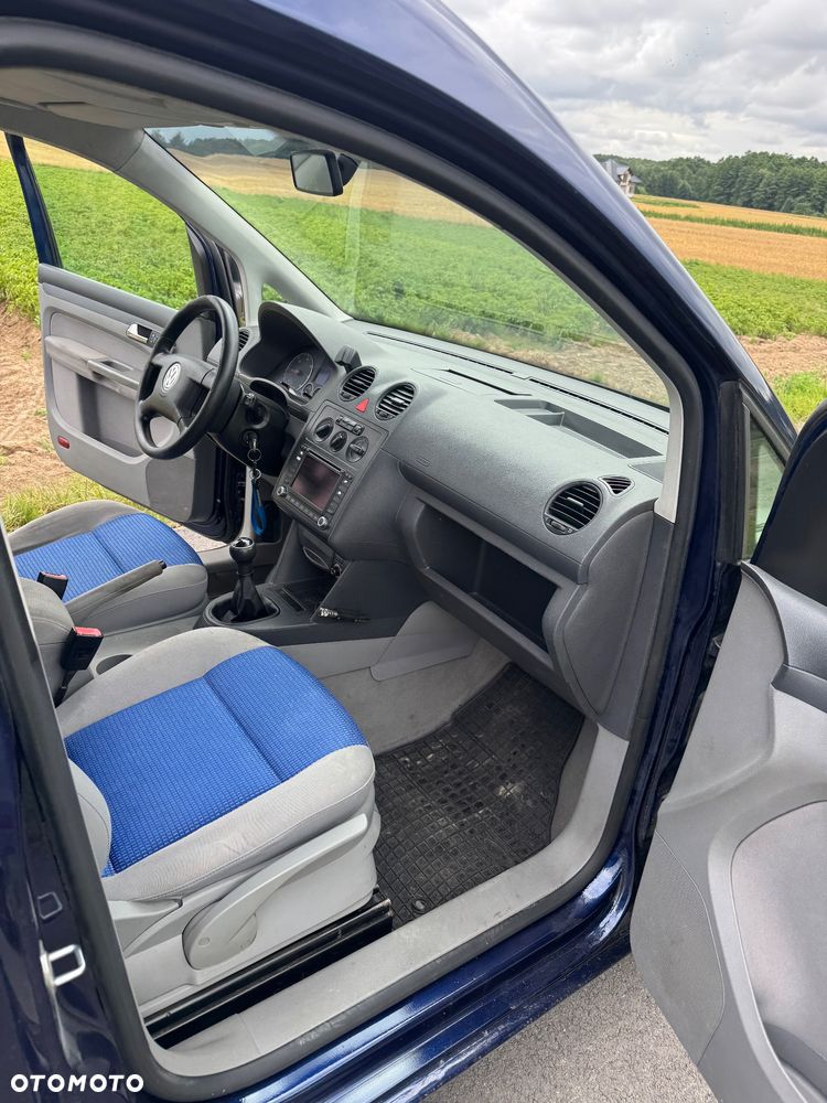 Volkswagen Caddy Life - 29