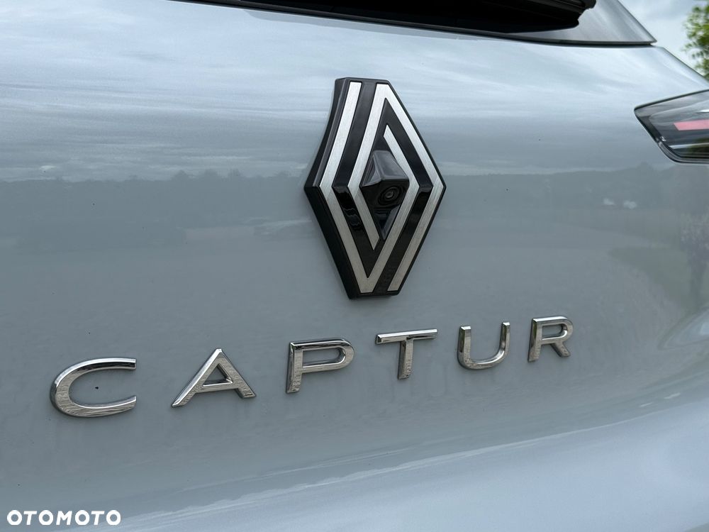 Renault Captur TCe Mild Hybrid 140 EDC GPF TECHNO - 37