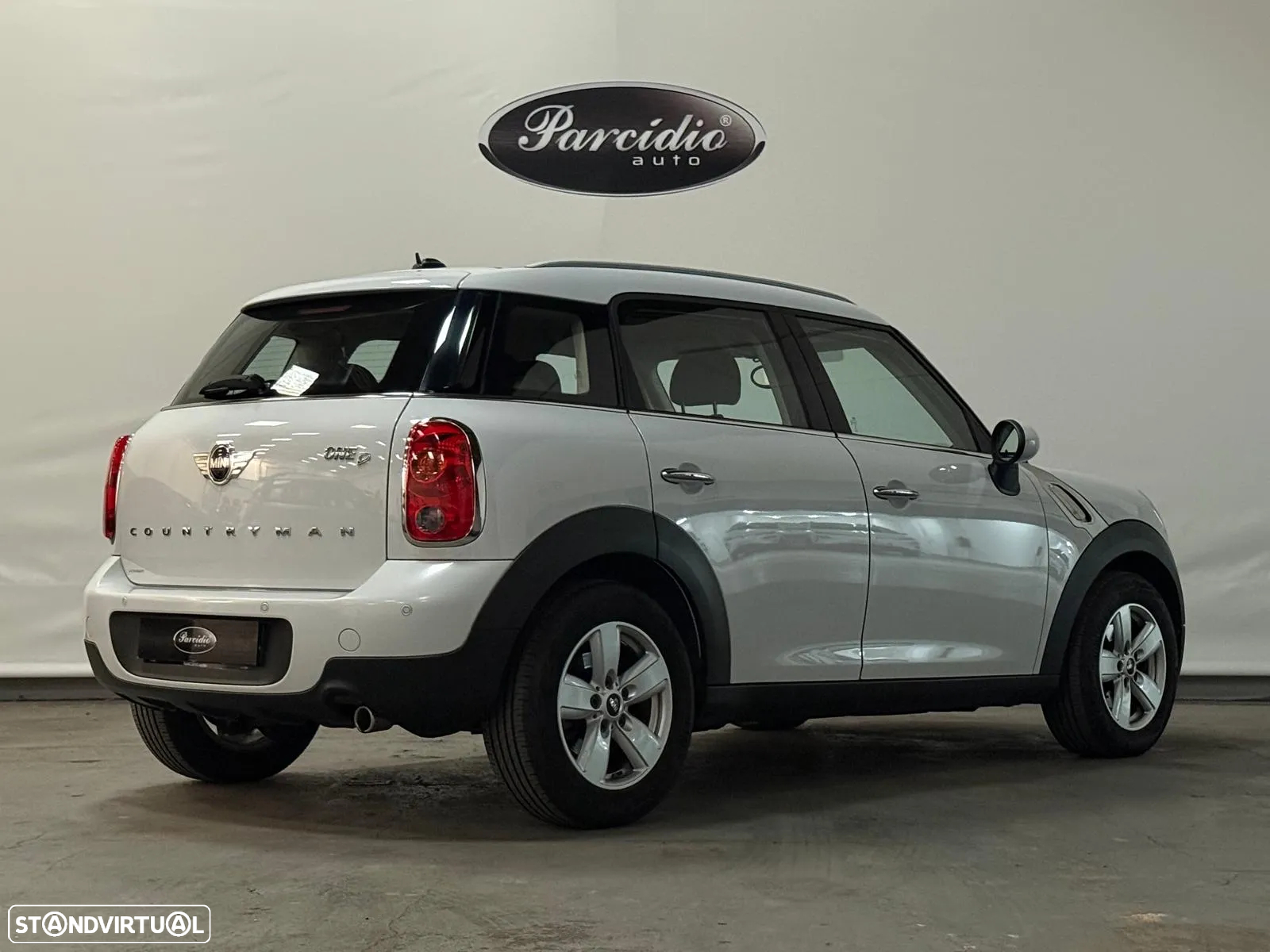 MINI Countryman One D - 2