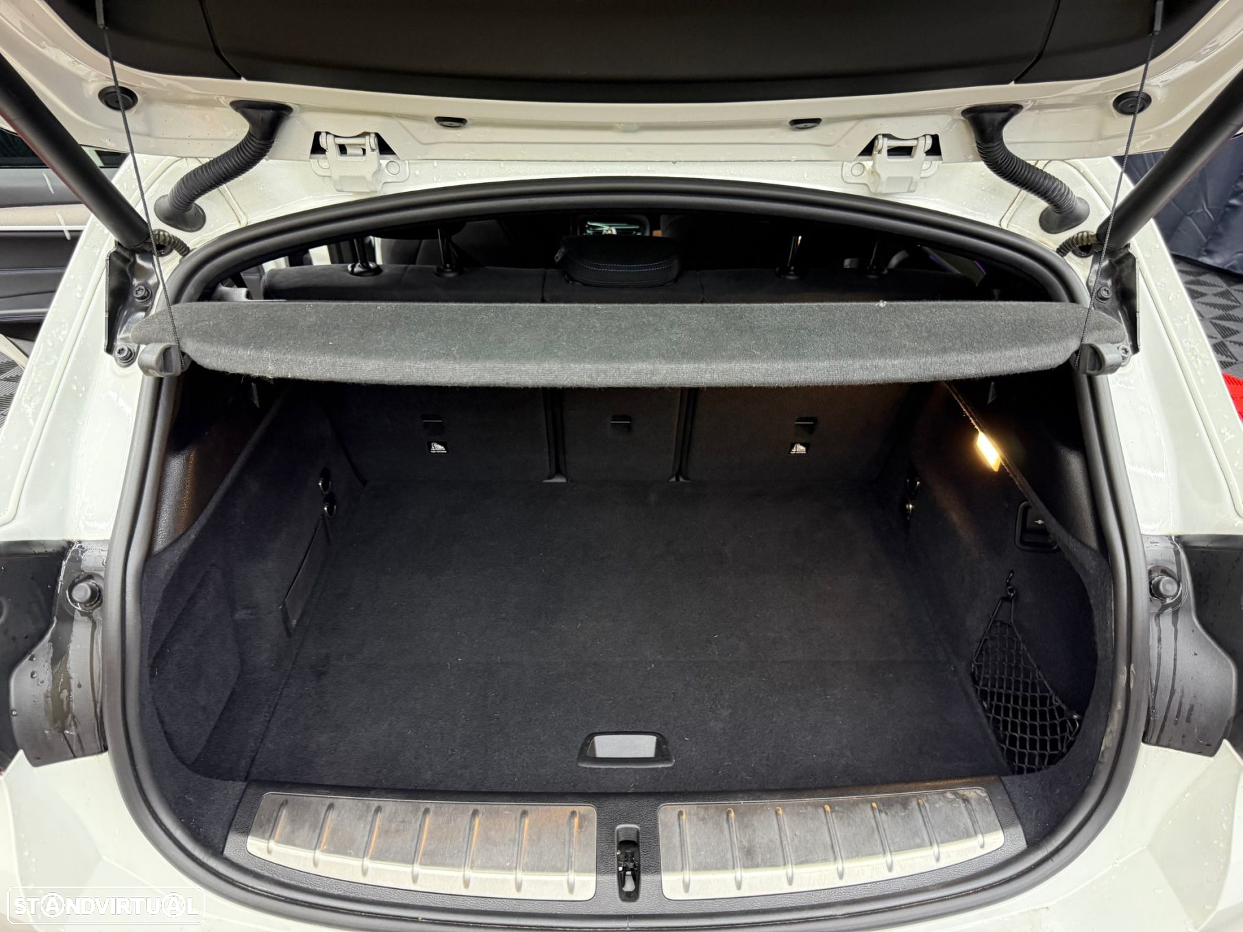 BMW X2 18 d xDrive Auto Pack M - 34