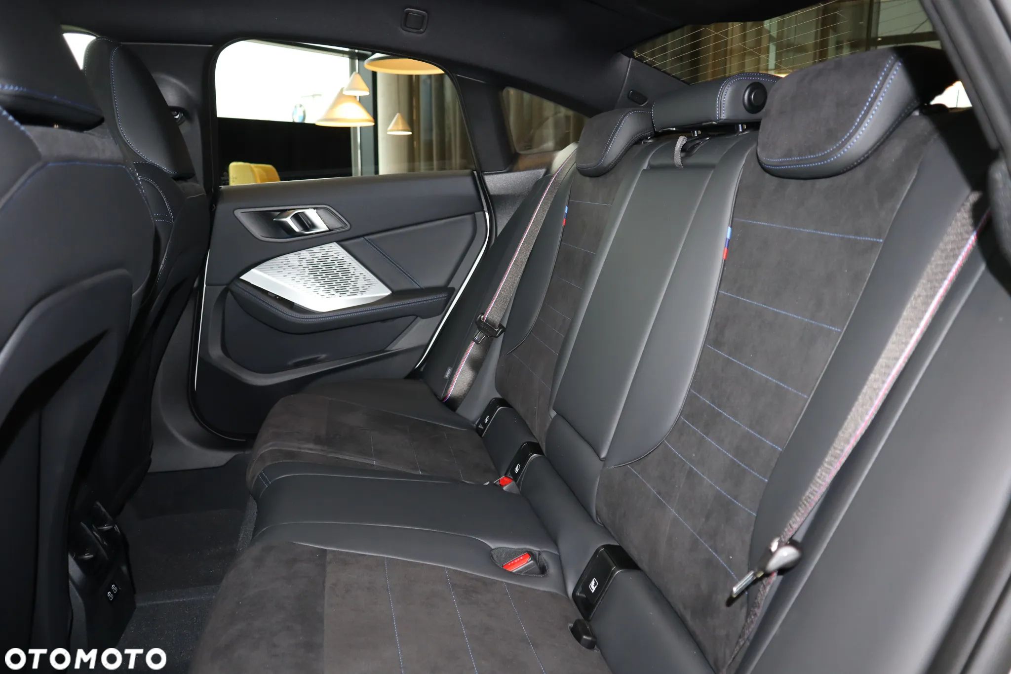 BMW Seria 2 220 mHEV - 18