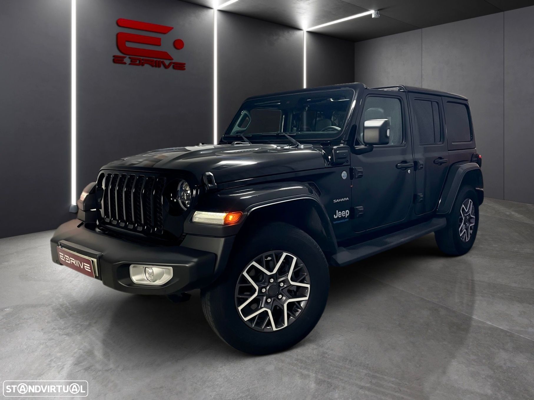 Jeep Wrangler - 1
