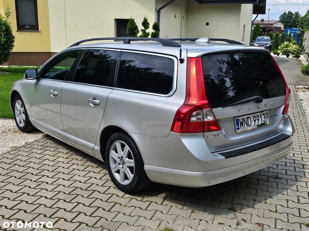 Volvo V70 1.6D DRIVe Momentum - 4