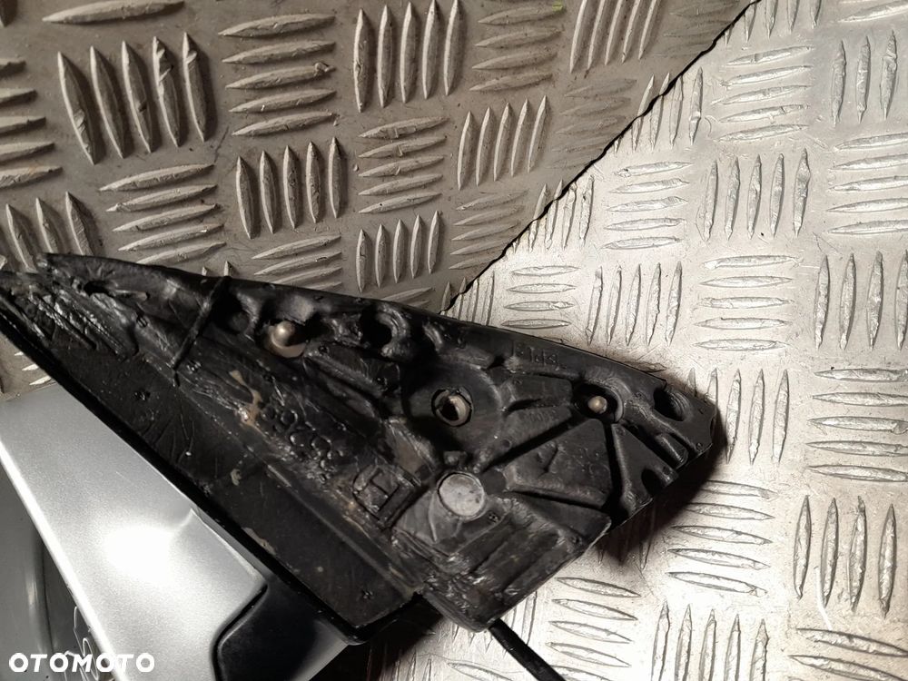 AUDI A4 B6 LUSTERKO LEWE PRZEDNIE LEWY PRZÓD KOLOR: LY7W - 8