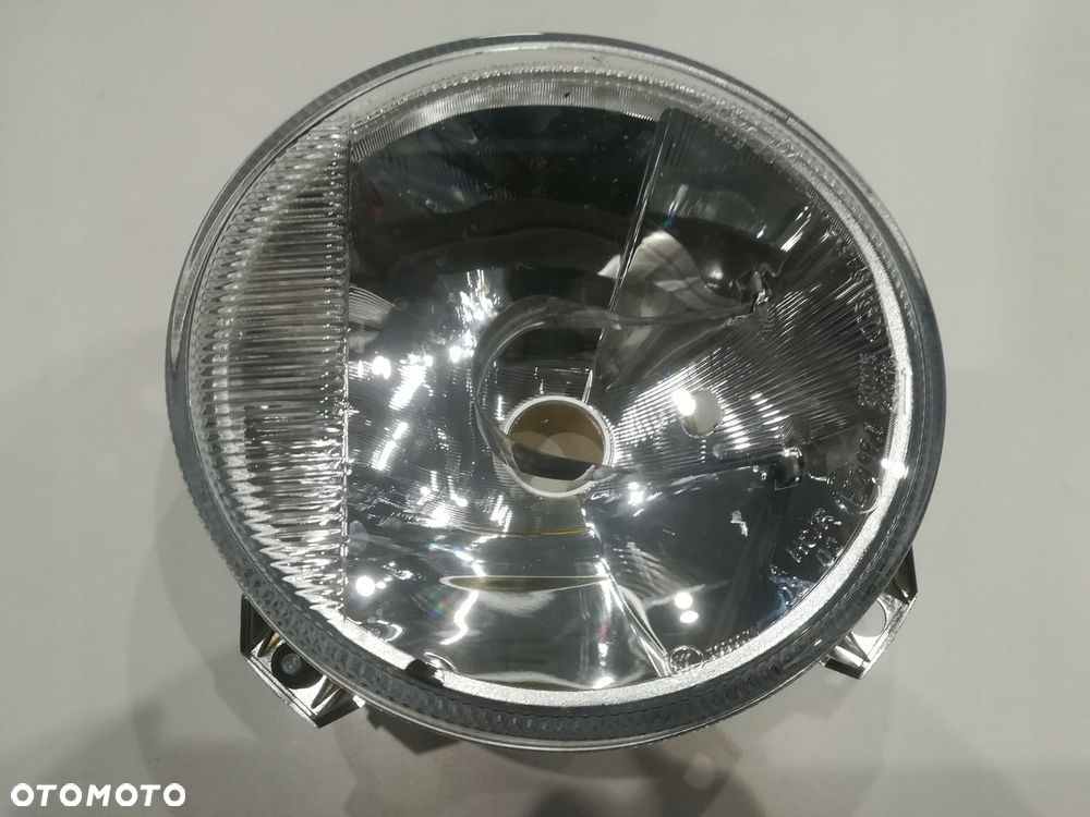 MERCEDES W463 A463 G KLASA HALOGEN PRZECIWMGIELNY PRAWY NOWY - 5