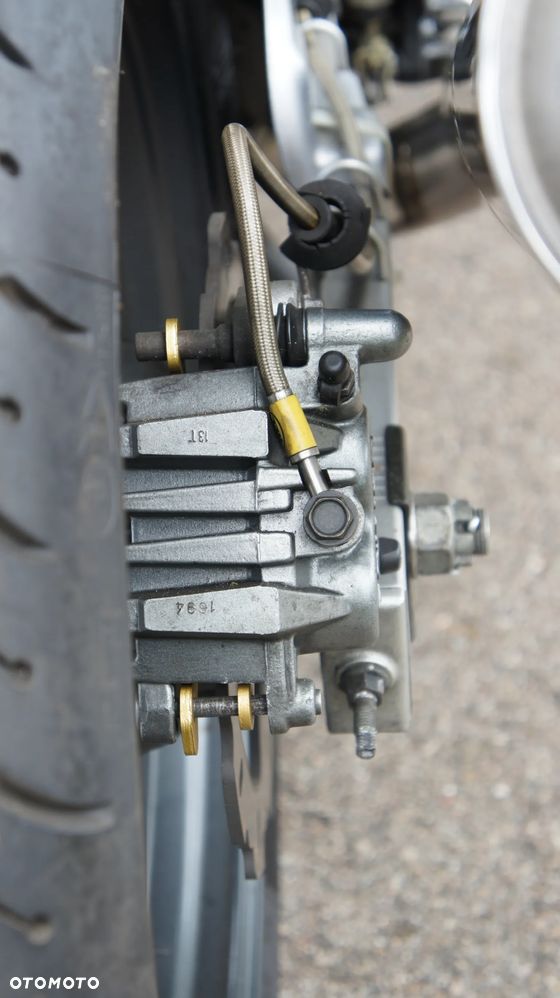 Kawasaki ZR - 15