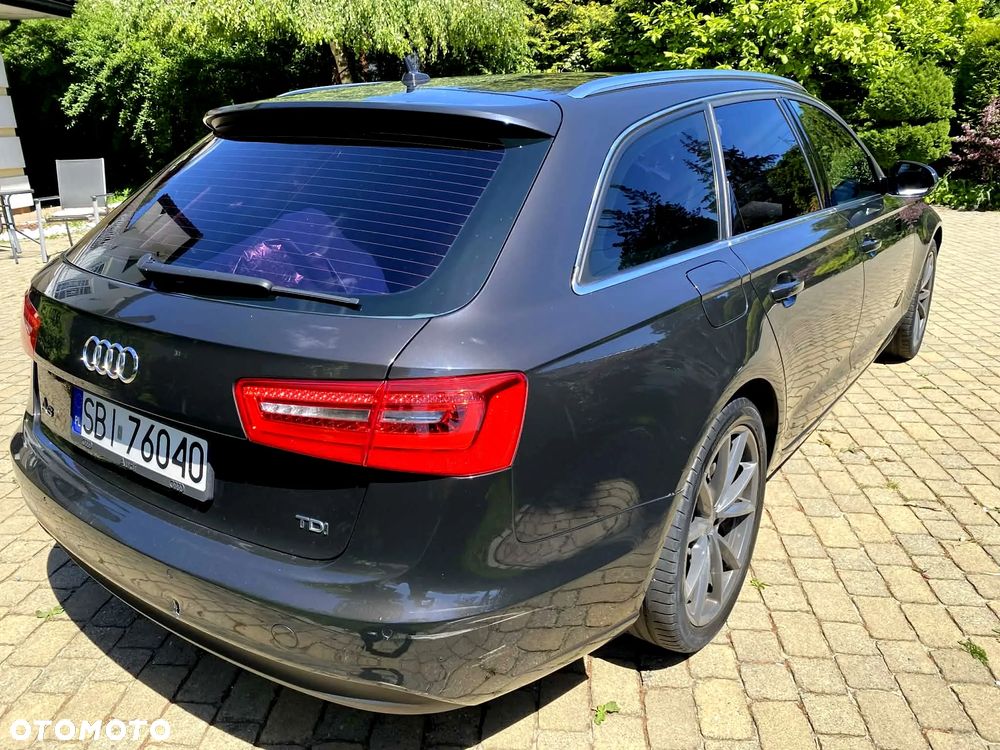 Audi A6 Avant - 11