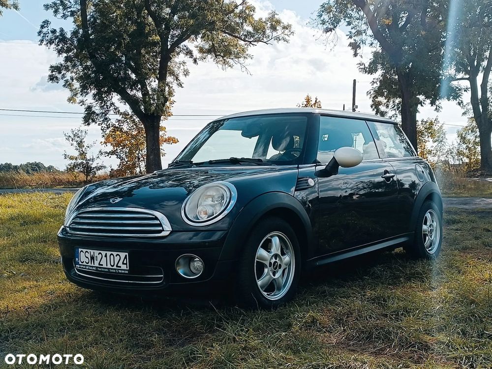 MINI Cooper Standard - 3