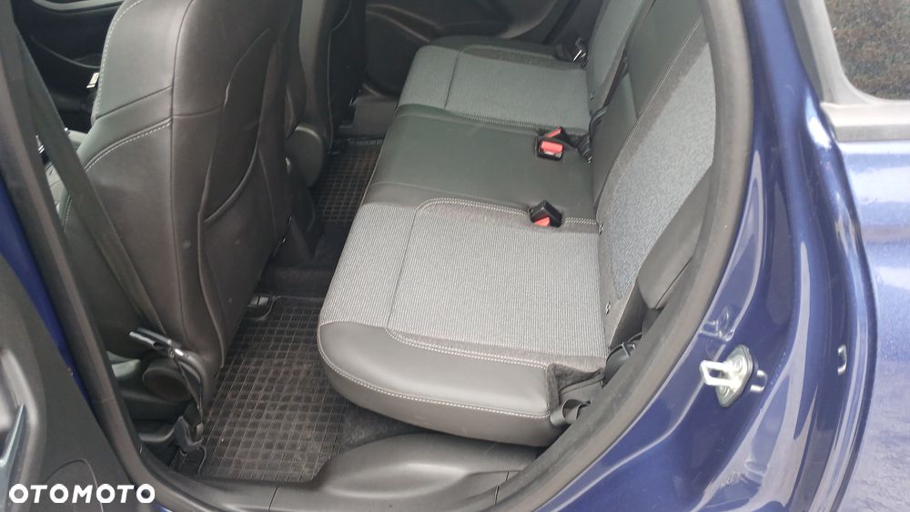 Opel Crossland X - 7