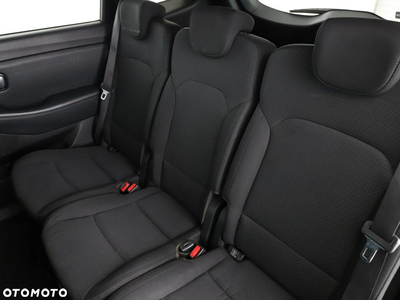 Kia Carens 1.7 CRDi L - 17