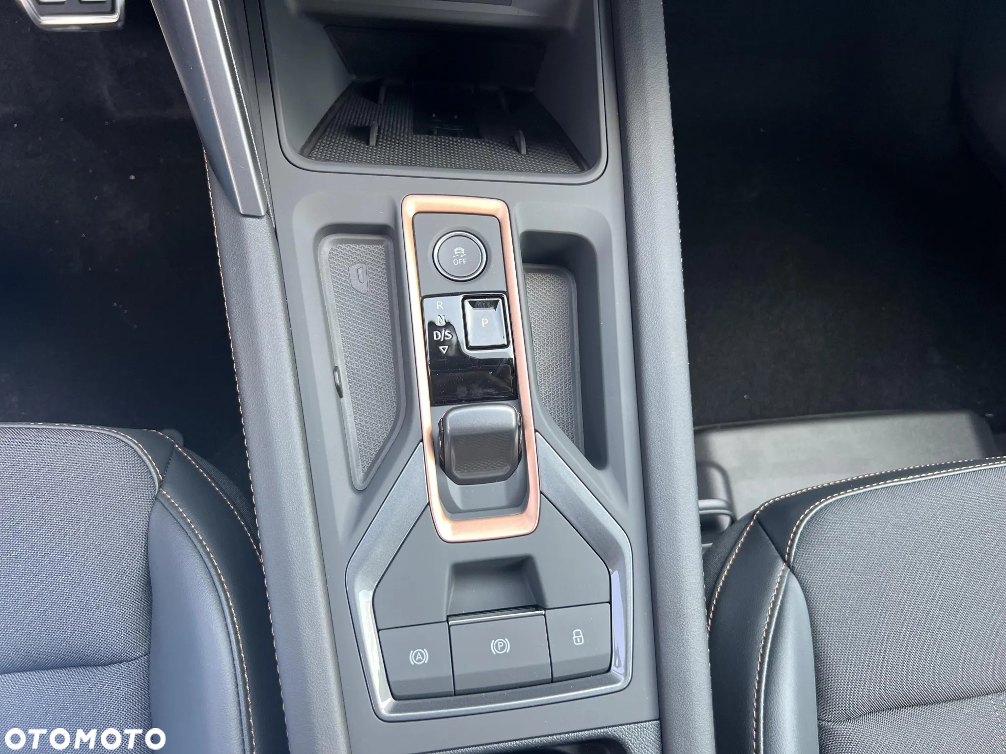 Cupra Formentor 1.5 TSI DSG - 17