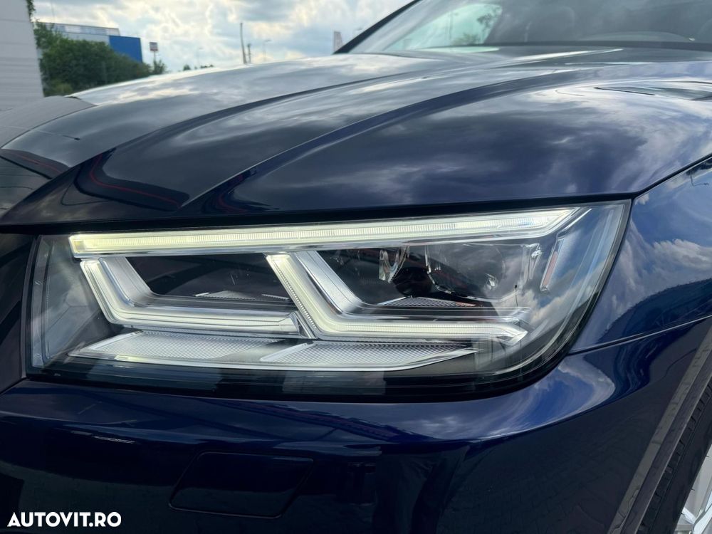 Audi Q5 55 TFSIe quattro S tronic S line - 34